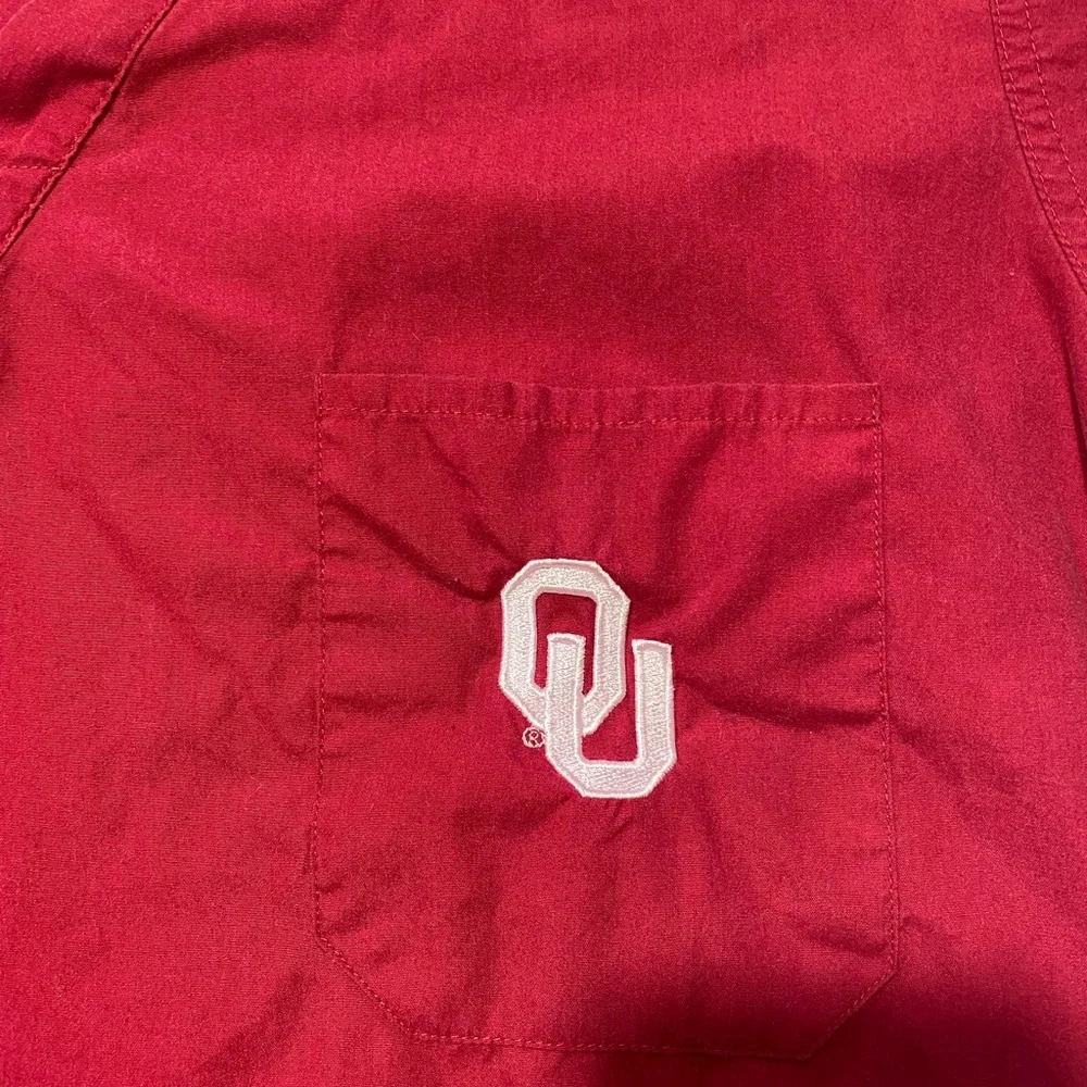 GOOD Size M Unisex Burcs Doctor / Nurse Scrub Short Sleeve Shirt Top OU Sooners